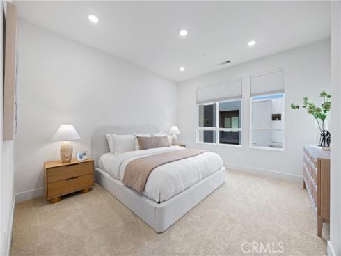 2132 Skylar Place, Tustin, CA