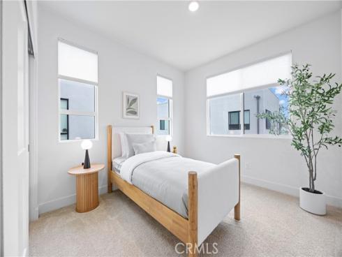 2132 Skylar Place, Tustin, CA