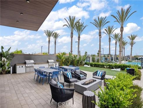 2132 Skylar Place, Tustin, CA