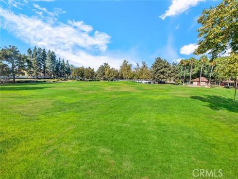 13071 Arborwalk Lane, Tustin, CA