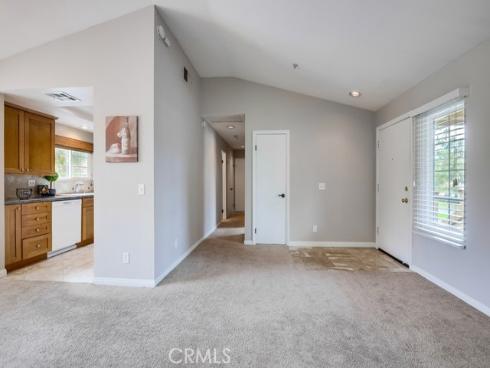 253 Gallery Way, Tustin, CA