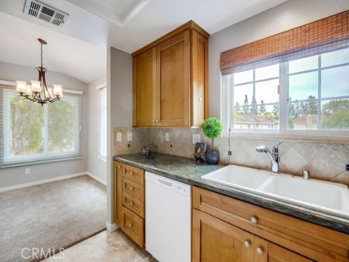 253 Gallery Way, Tustin, CA