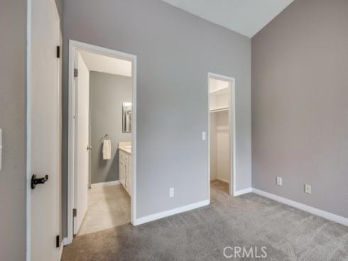 253 Gallery Way, Tustin, CA