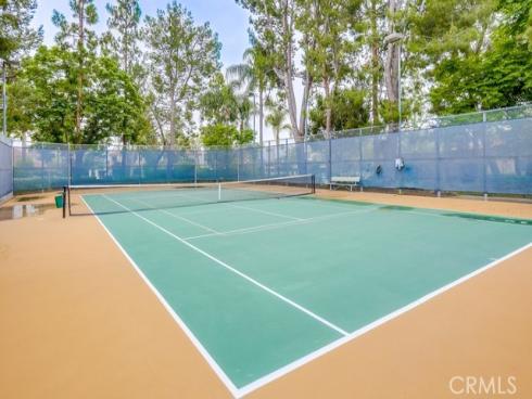 253 Gallery Way, Tustin, CA