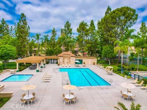 253 Gallery Way, Tustin, CA