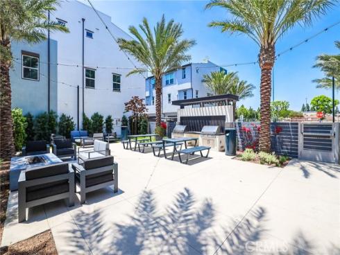 139  Jessup   Way, Tustin, CA