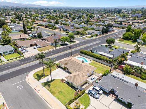 17652  Fiesta   Way, Tustin, CA