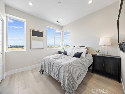 225 Waypoint , Tustin, CA