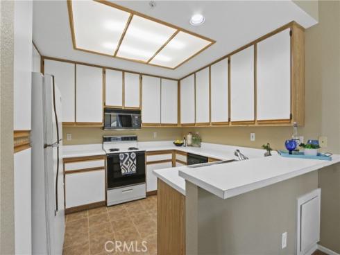 259  Gallery   Way, Tustin, CA