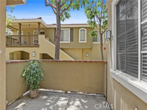 259  Gallery   Way, Tustin, CA