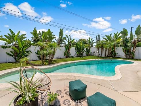 13332 Diamond Head Drive, Tustin, CA