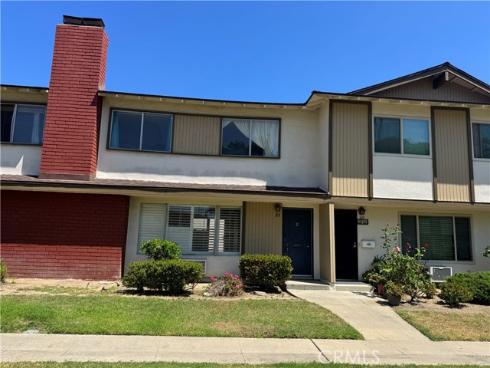 1722 Mitchell 123 Avenue, Tustin, CA