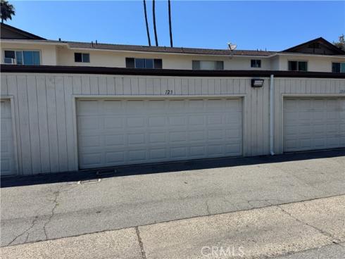 1722  Mitchell  123  Avenue, Tustin, CA