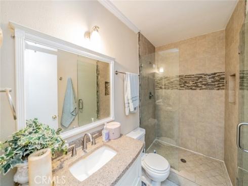 631 W 6th D Street, Tustin, CA