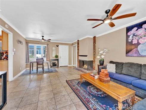 1125 E 1st   Street, Tustin, CA