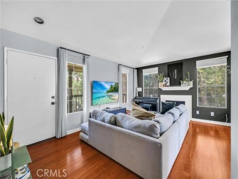 118 Gallery Way, Tustin, CA