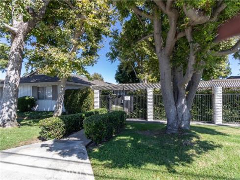 14802  Newport Avenue  18C , Tustin, CA