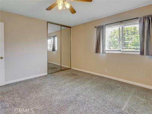 1881  Mitchell  63  Avenue, Tustin, CA