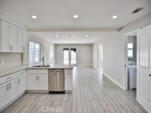 1091 Bonita Street, Tustin, CA