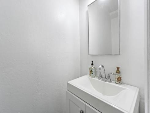 15500  Tustin Village  #15  Way, Tustin, CA