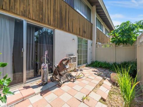 15500  Tustin Village  #15  Way, Tustin, CA