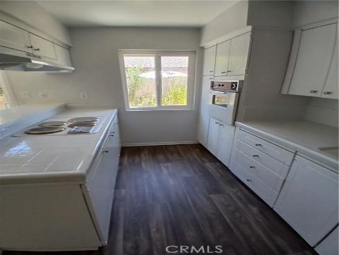 453 E 1st Street, Tustin, CA