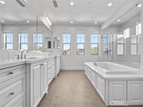 37  Preston Pl  , Tustin, CA