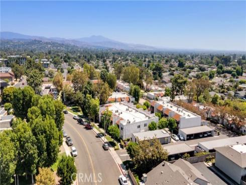 17522  Vandenberg  3  Lane, Tustin, CA