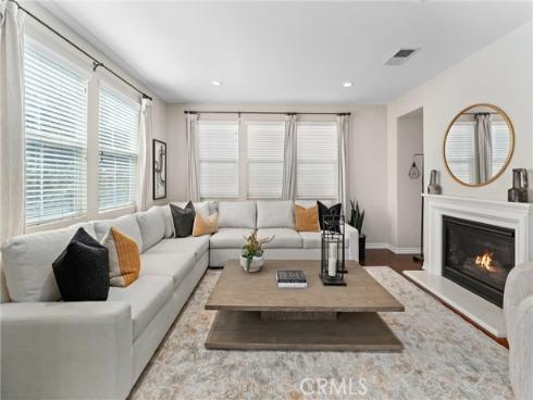 3229  Larkspur   Street, Tustin, CA