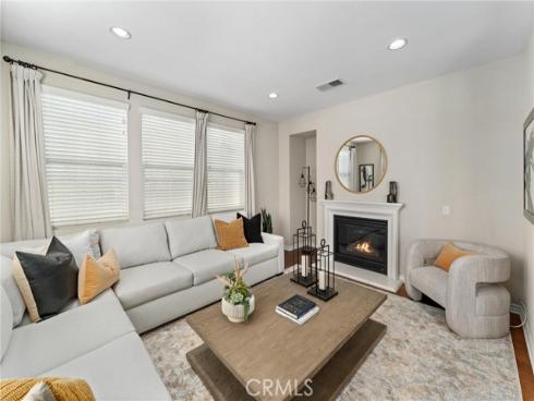 3229  Larkspur   Street, Tustin, CA