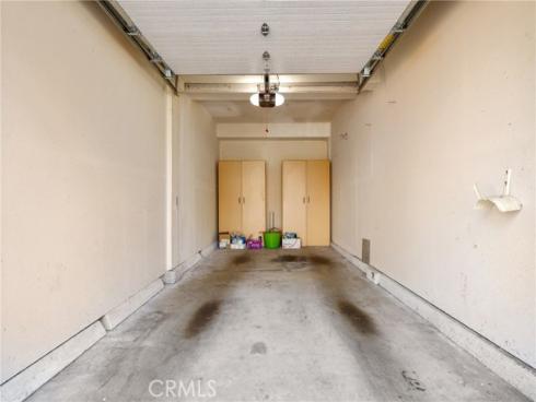 2960  Champion  1208  Way, Tustin, CA