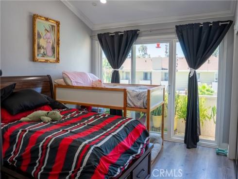 1192  Mitchell  3  Avenue, Tustin, CA