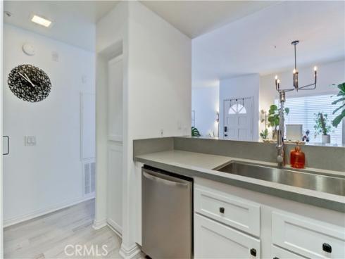 2960  Champion  1814  Way, Tustin, CA