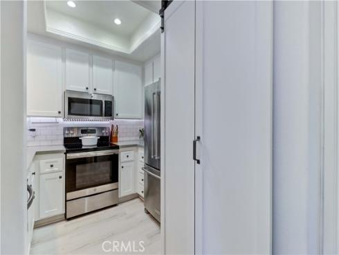 2960  Champion  1814  Way, Tustin, CA