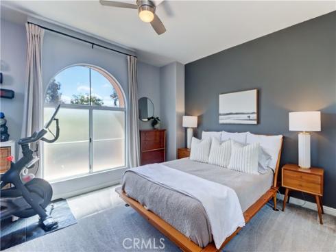 2960  Champion  1814  Way, Tustin, CA