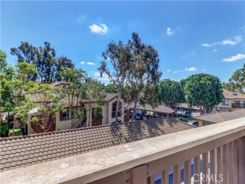 2960  Champion  1814  Way, Tustin, CA