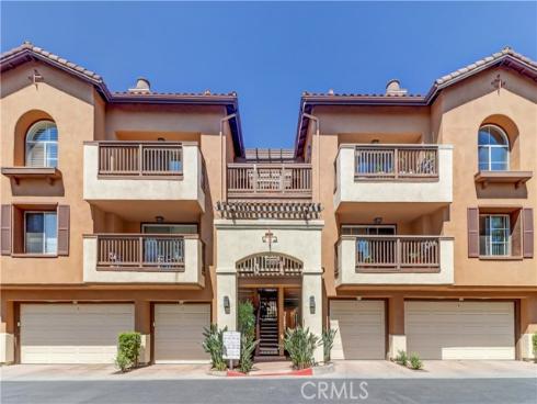 2960  Champion  1814  Way, Tustin, CA