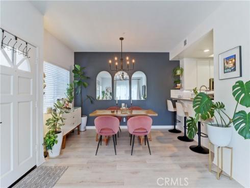 2960  Champion  1814  Way, Tustin, CA