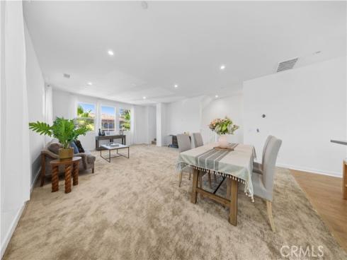 119  Jessup   Way, Tustin, CA