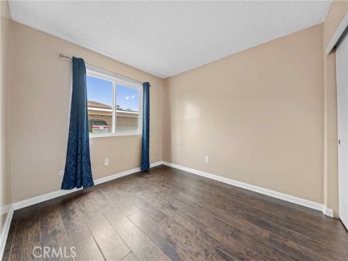 1192  Mitchell  70  Avenue, Tustin, CA