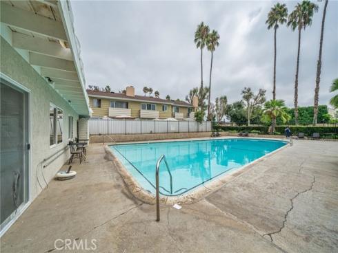 1192  Mitchell  70  Avenue, Tustin, CA