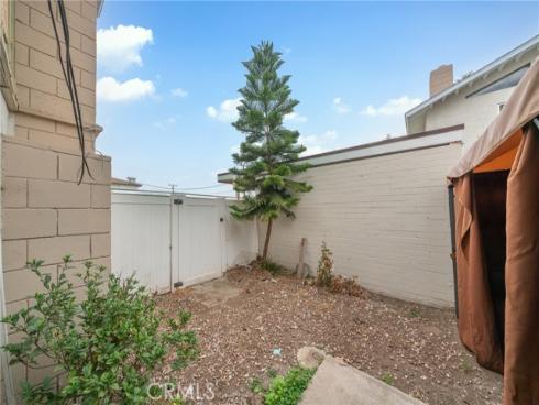 1192  Mitchell  70  Avenue, Tustin, CA