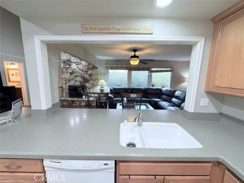 2081  Nantucket Place  , Tustin, CA