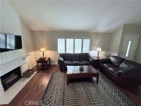 2081  Nantucket Place  , Tustin, CA