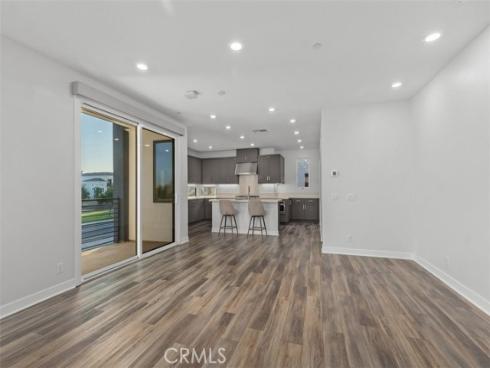 430  Transport  , Tustin, CA