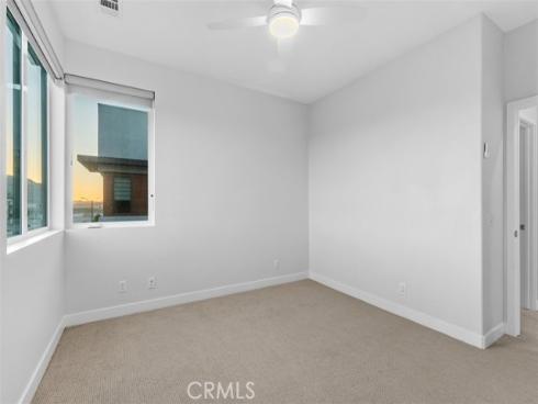 430  Transport  , Tustin, CA