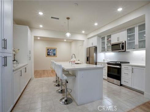 16235  Dawn Way  203 , Tustin, CA