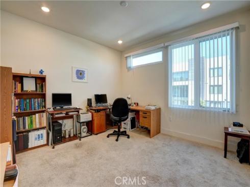 16235  Dawn Way  203 , Tustin, CA