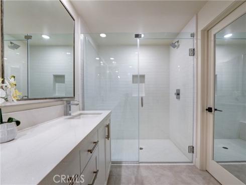 16235  Dawn Way  203 , Tustin, CA