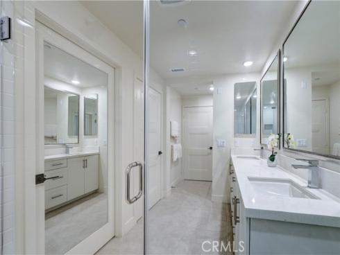 16235  Dawn Way  203 , Tustin, CA